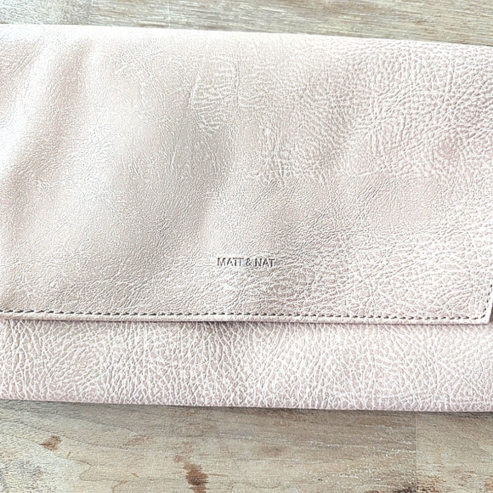 Matt & Nat Cream Clutch Bag